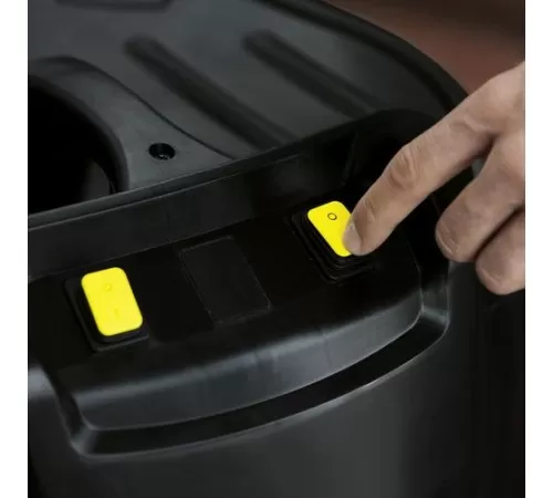 Профессиональный пылесос влажной и сухой уборки NT 70/2 Karcher Профессиональный пылесос влажной и сухой уборки NT 70/2 Karcher